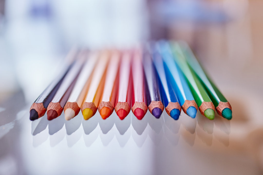 crayons alignés